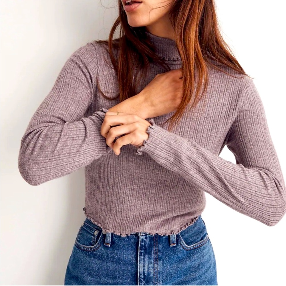 Madewell Soft Rib Lettuce Edge Long Sleeve Turtleneck top Size Small
